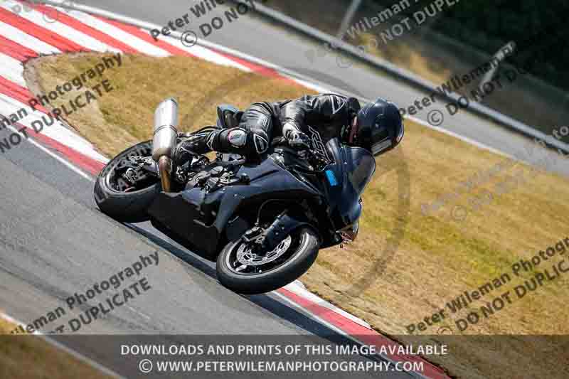 donington no limits trackday;donington park photographs;donington trackday photographs;no limits trackdays;peter wileman photography;trackday digital images;trackday photos